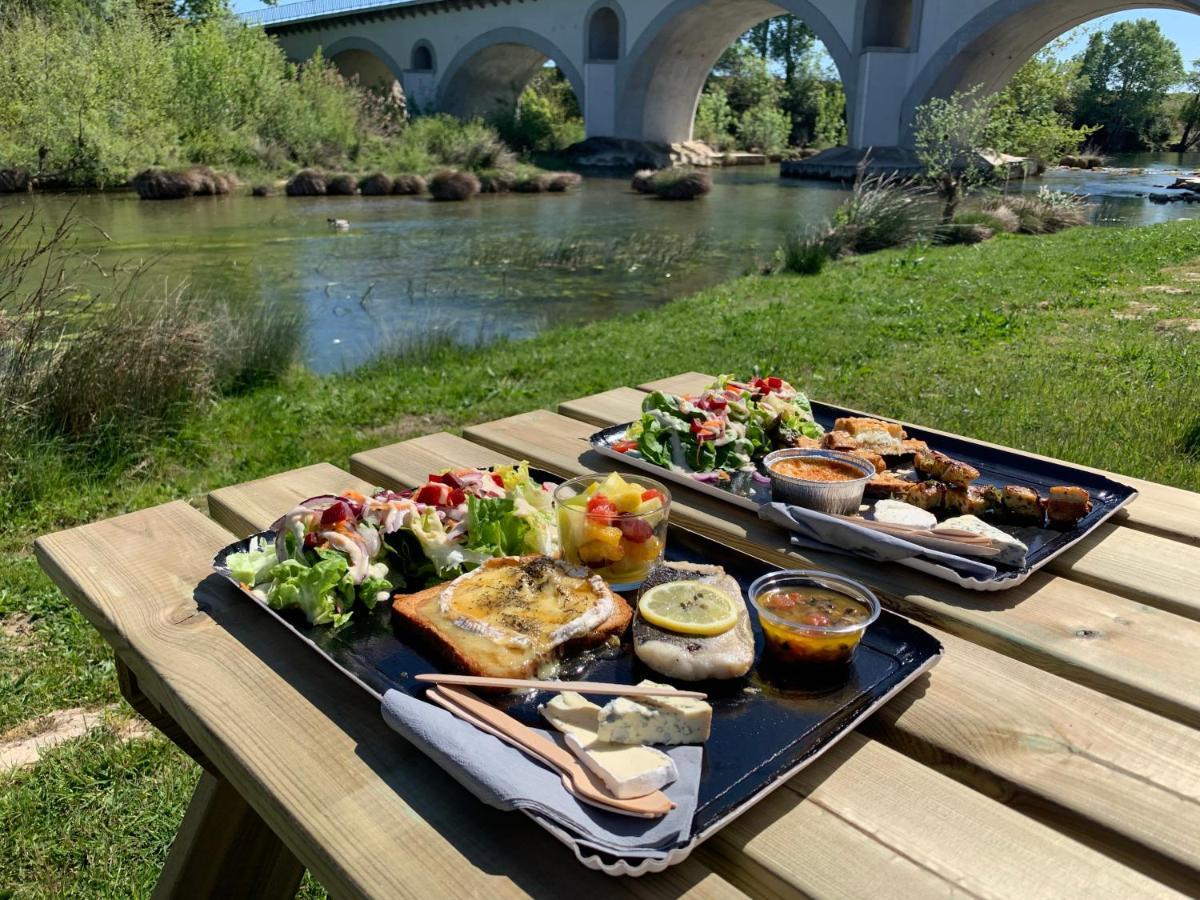 Hotel Restaurant Mon Auberge リュネル エクステリア 写真