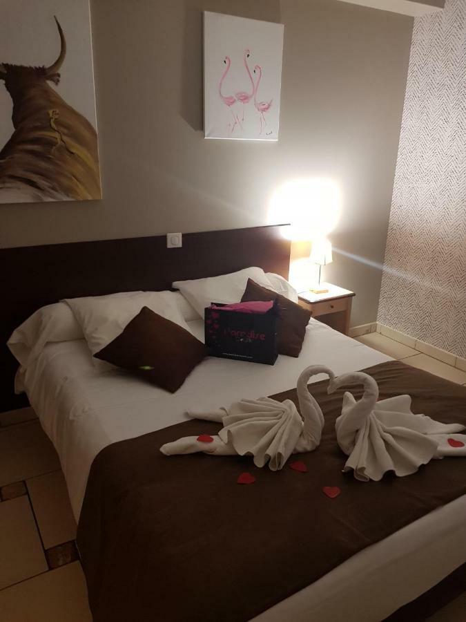 Hotel Restaurant Mon Auberge リュネル エクステリア 写真